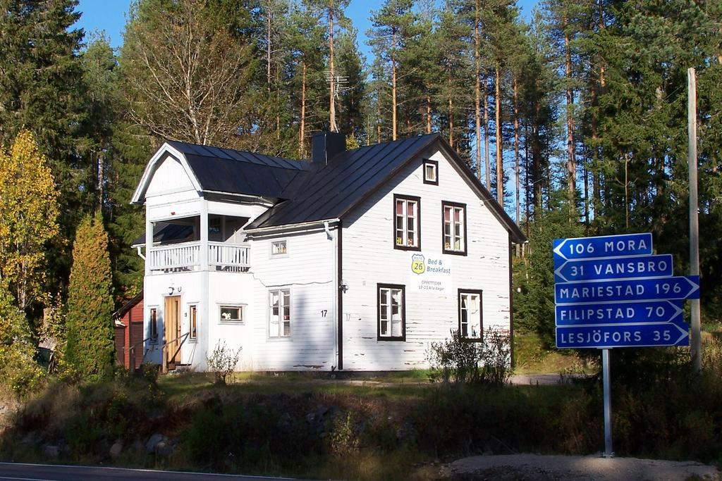 Bed and Breakfast Route 26 Laxtjärn Exterior foto